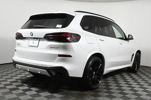 New 2026 BMW X5 xDrive40i w/ M Sport Package image 7