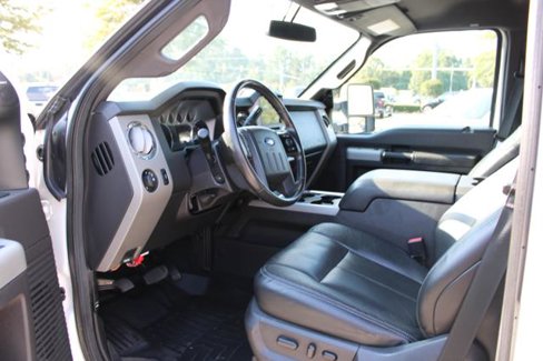 Used 2016 Ford F350 Lariat image 17