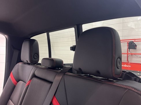New 2026 Chevrolet Colorado Z71 w/ Technology Package image 34