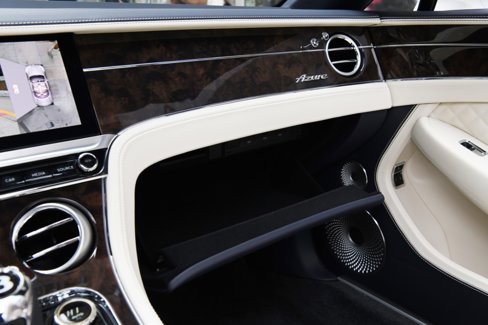 New 2024 Bentley Continental GT V8 image 17