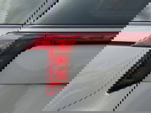New 2026 Kia Carnival SX image 11