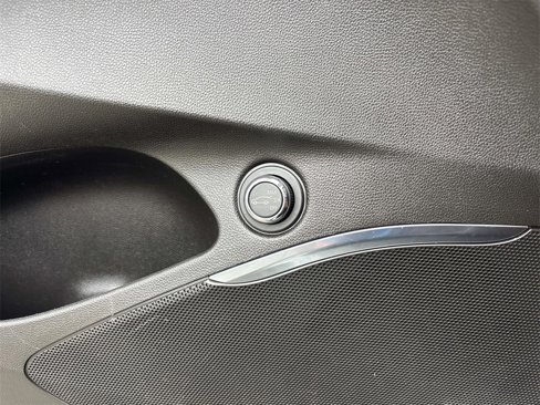 Used 2022 Buick Enclave Essence w/ Experience Buick Package image 19