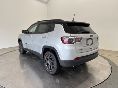 New 2026 Jeep Compass Limited image 5