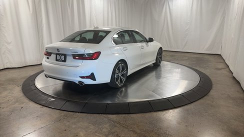 Used 2021 BMW 330i xDrive Sedan w/ Convenience Package image 8