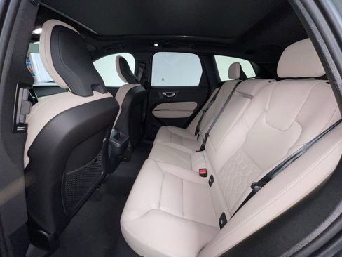 New 2026 Volvo XC60 B5 Plus w/ Climate Package image 12