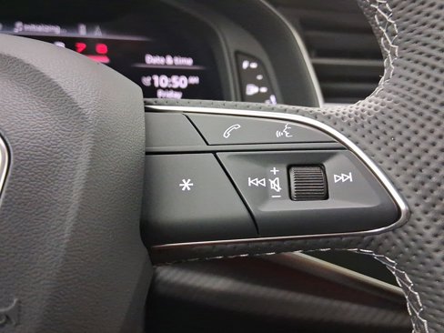 New 2026 Audi SQ7 Prestige image 19