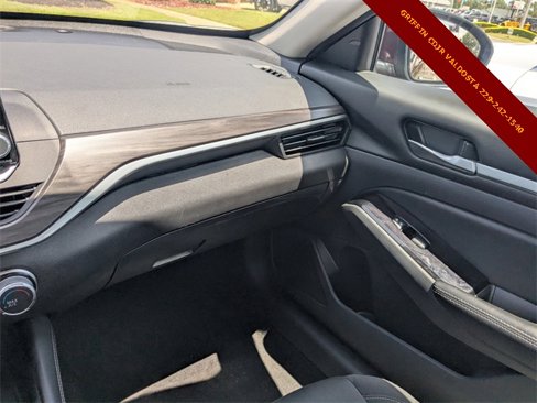 Used 2023 Nissan Altima 2.5 SV image 16