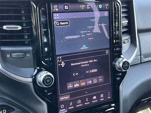 New 2026 RAM 1500 4x4 Crew Cab image 23