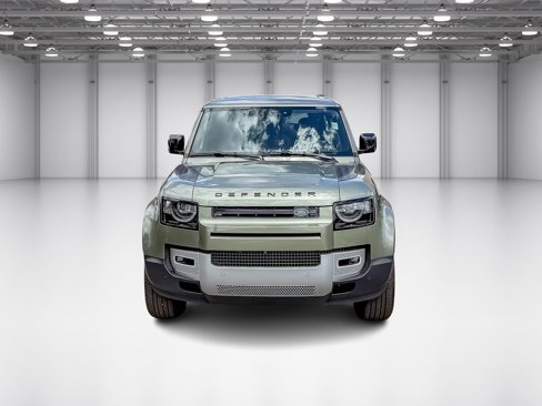 New 2025 Land Rover Defender 110 S image 8