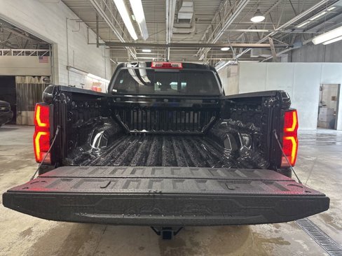 New 2025 Chevrolet Colorado LT w/ LT Convenience Package image 9
