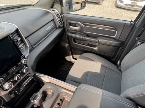 Used 2024 RAM 3500 Big Horn w/ Night Edition image 34