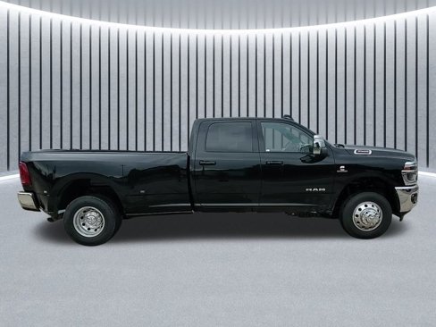 New 2025 RAM 3500 Laramie w/ Max Tow Package image 4