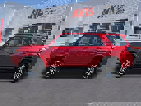 Used 2024 Toyota 4Runner TRD Off-Road Premium image 10