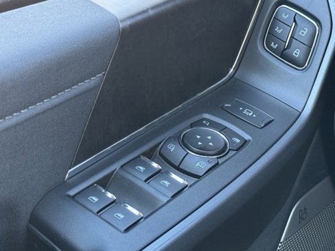 New 2025 Ford F250 Lariat w/ Lariat Ultimate Package image 19