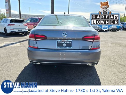 Used 2022 Volkswagen Passat 2.0T SE image 4
