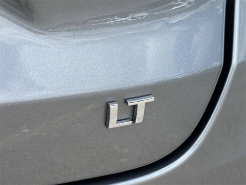Used 2025 Chevrolet Trax LT w/ Driver Confidence Package image 12