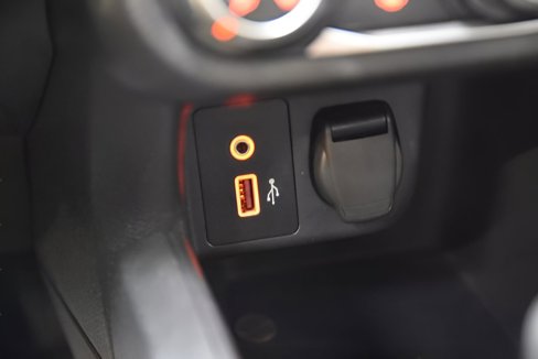 Used 2024 Nissan Versa S w/ Trunk Package image 28