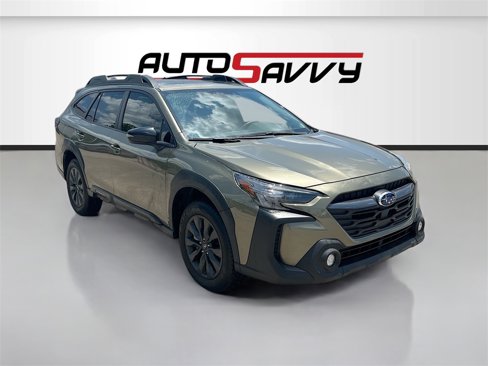 Used 2025 Subaru Outback Onyx Edition image 1