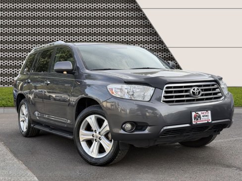 Used 2010 Toyota Highlander Limited image 2