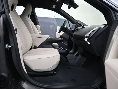 New 2026 BMW iX xDrive45 image 27