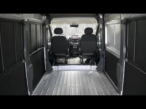 New 2024 RAM ProMaster 2500 w/ Quick Order Package 22H SLT+ image 9