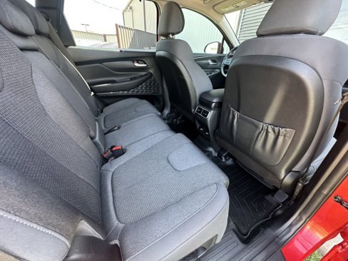Used 2022 Hyundai Santa Fe SEL w/ Convenience Package image 15