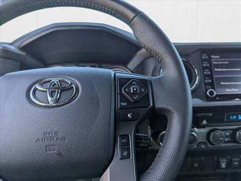 Used 2021 Toyota Tacoma TRD Sport image 10