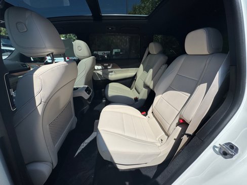 New 2026 Mercedes-Benz GLS 450 4MATIC image 20