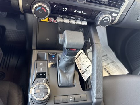New 2025 Toyota Tacoma TRD Off-Road image 24