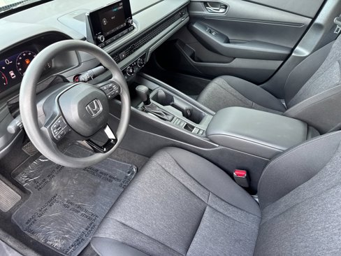 Used 2024 Honda Accord LX image 10