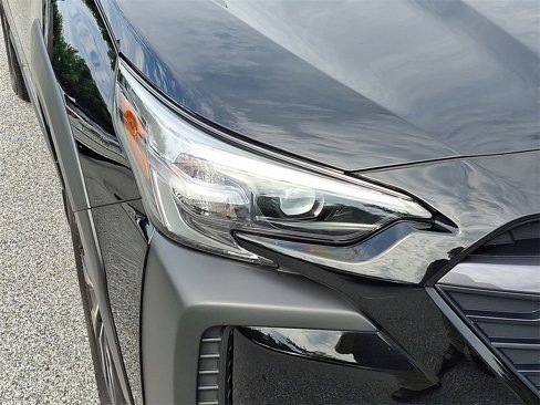Certified 2025 Subaru Outback Limited image 10