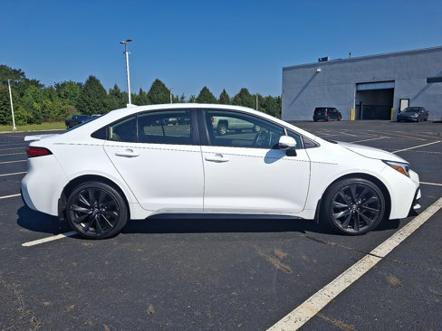 Used 2023 Toyota Corolla XSE image 7