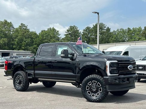 New 2025 Ford F250 Platinum w/ FX4 Off-Road Package image 32