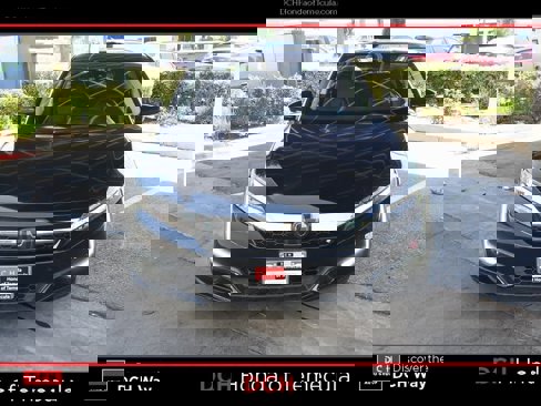 Used 2018 Honda Clarity Touring image 2