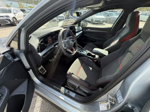 New 2025 Volkswagen GTI SE image 10