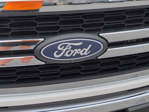 New 2025 Ford F150 Lariat image 4