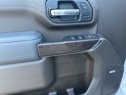 Used 2022 GMC Sierra 2500 Denali w/ Technology Package image 12
