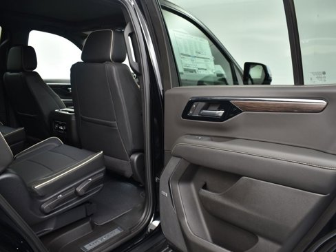 New 2026 Chevrolet Tahoe Premier image 17