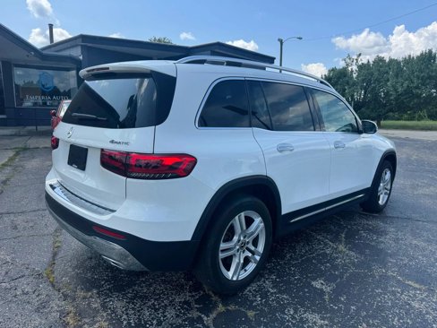 Used 2022 Mercedes-Benz GLB 250 4MATIC image 9
