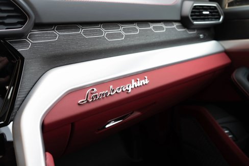 Used 2024 Lamborghini Urus S image 48