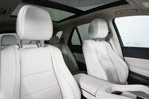 New 2026 Mercedes-Benz GLE 450e 4MATIC image 16
