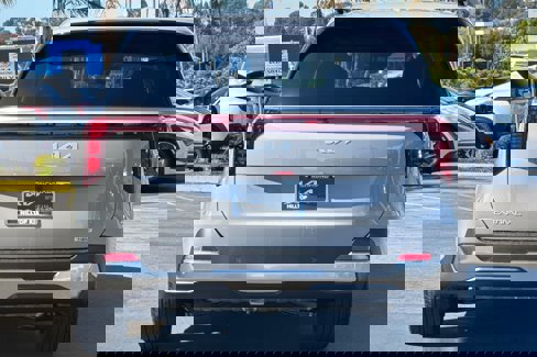New 2026 Kia Carnival SX image 5