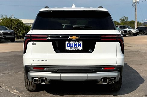 New 2025 Chevrolet Traverse LT w/ Driver Confidence Package image 4
