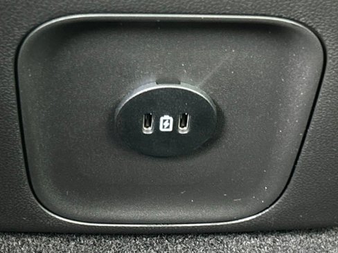 New 2024 Ford Escape SE w/ PHEV Premium Package image 21