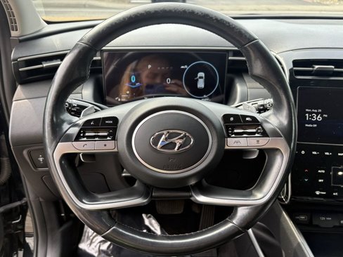 Used 2023 Hyundai Tucson Limited image 16