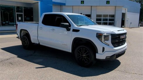 Certified 2023 GMC Sierra 1500 Elevation image 2