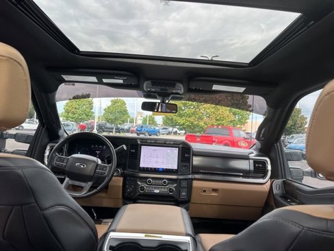 Certified 2024 Ford F250 Lariat w/ Chrome Package image 24