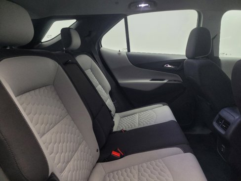 Used 2020 Chevrolet Equinox LS image 19