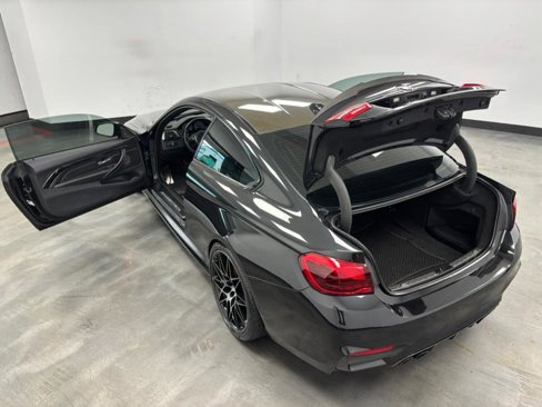 Used 2017 BMW M4 Competition image 23