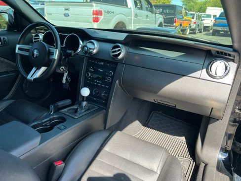 Used 2009 Ford Mustang GT Premium image 14